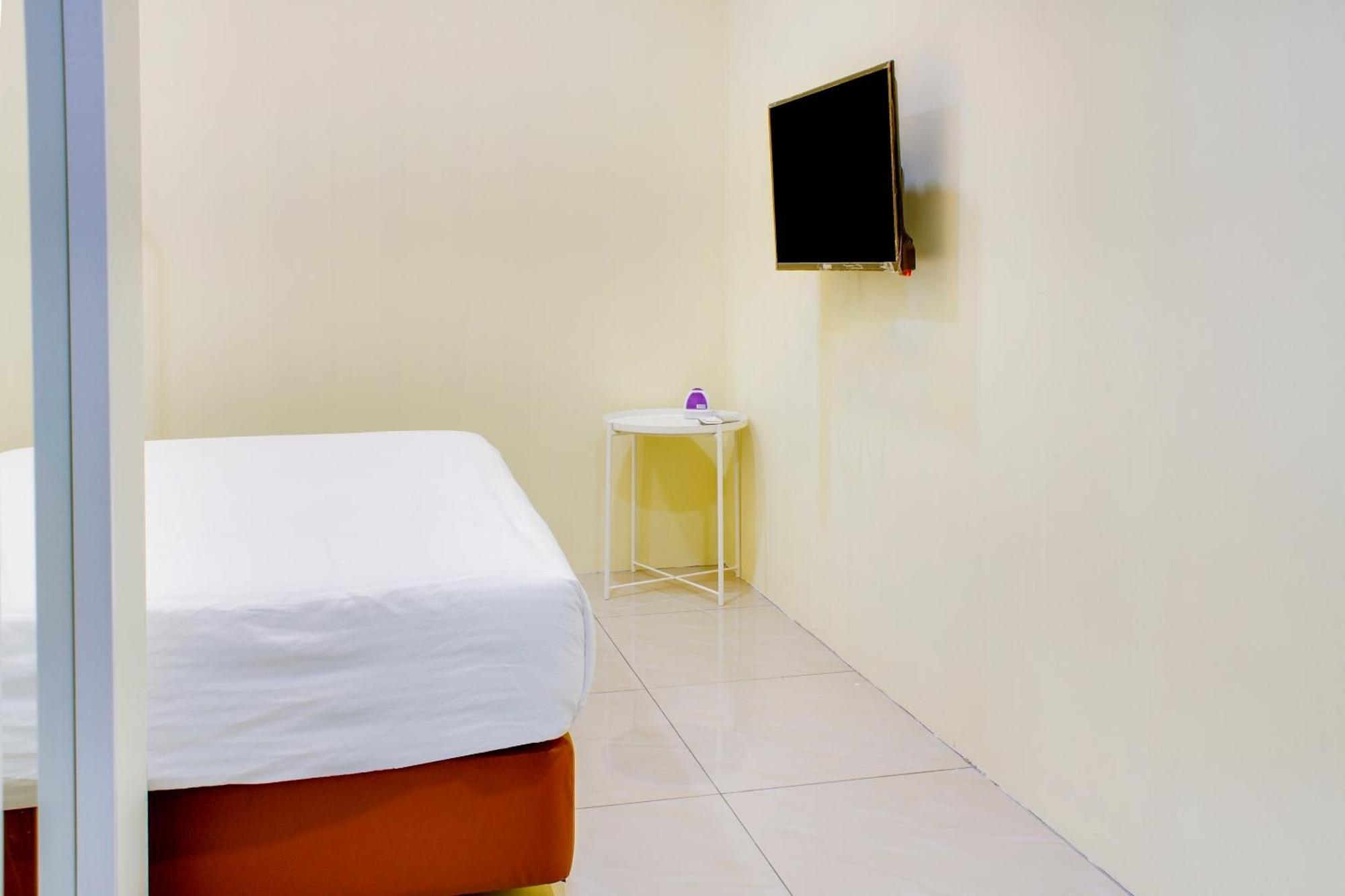 פסיר גודאנג Oyo 90090 Roselyn Inn 2 מראה חיצוני תמונה
