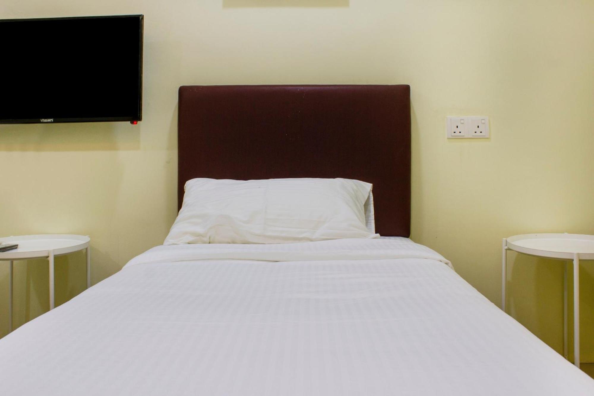 פסיר גודאנג Oyo 90090 Roselyn Inn 2 מראה חיצוני תמונה